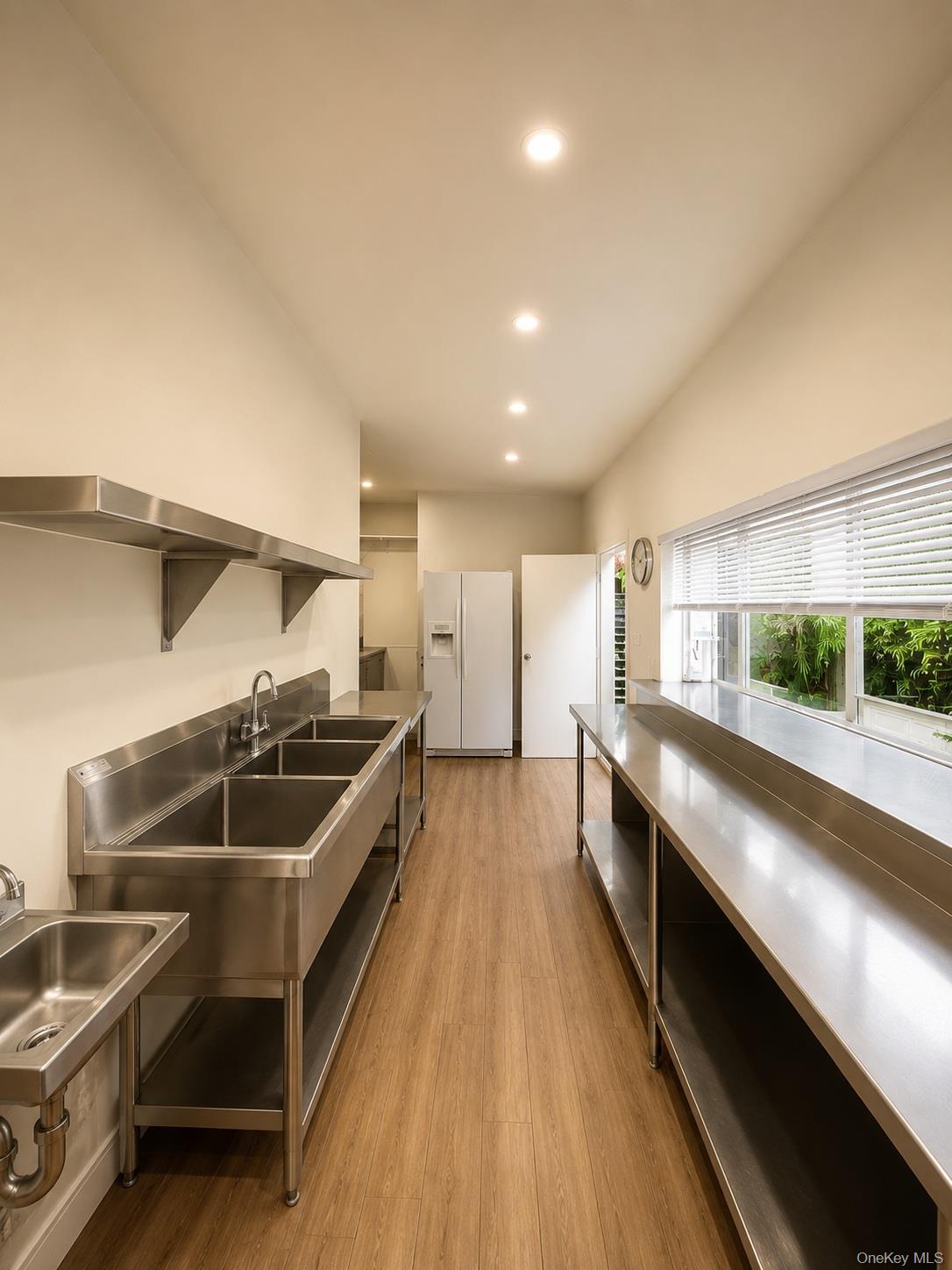144-56 Roosevelt Avenue, Unit 1C
