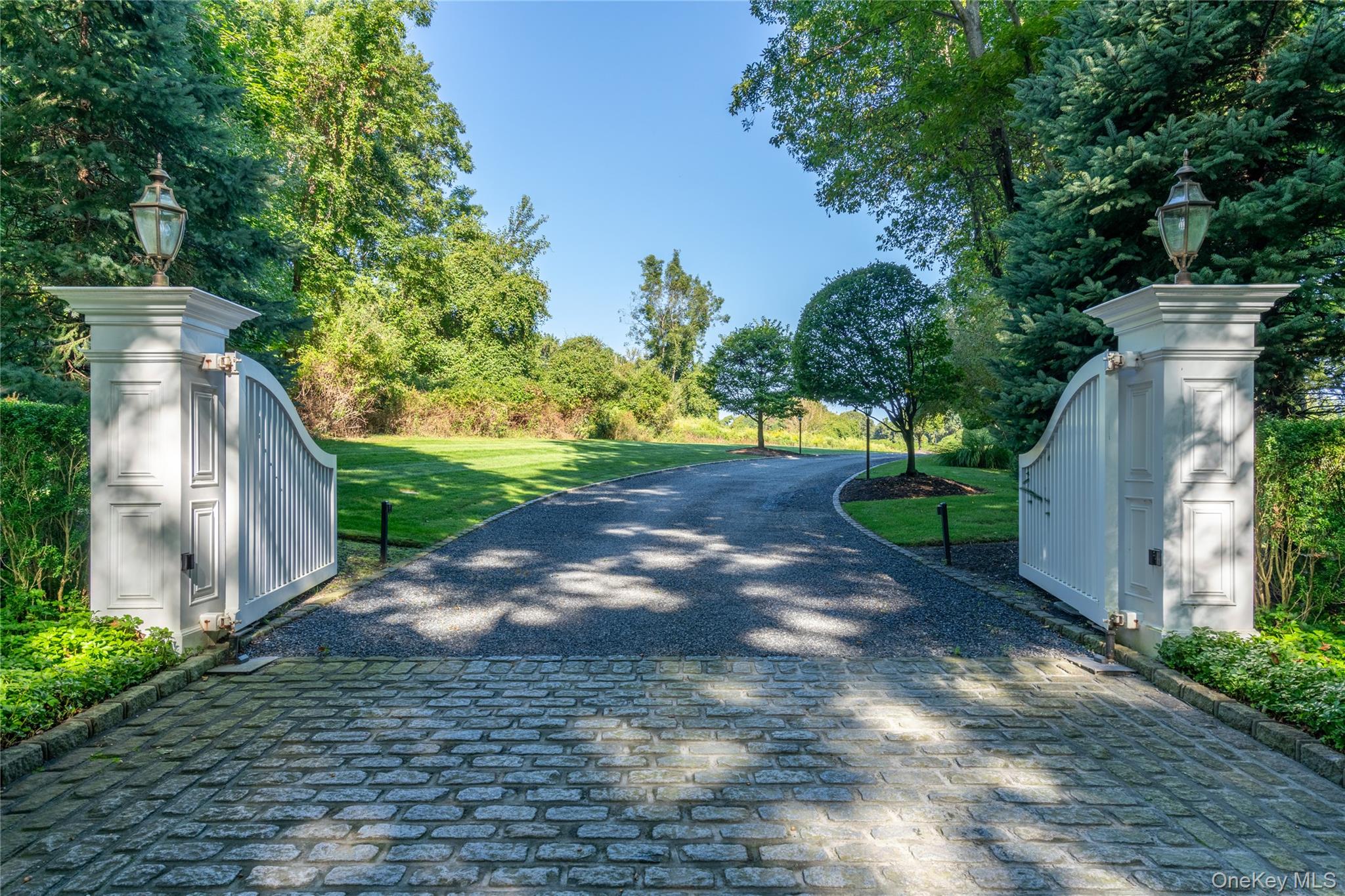 697 Short Beach Road – For Sale photo 5