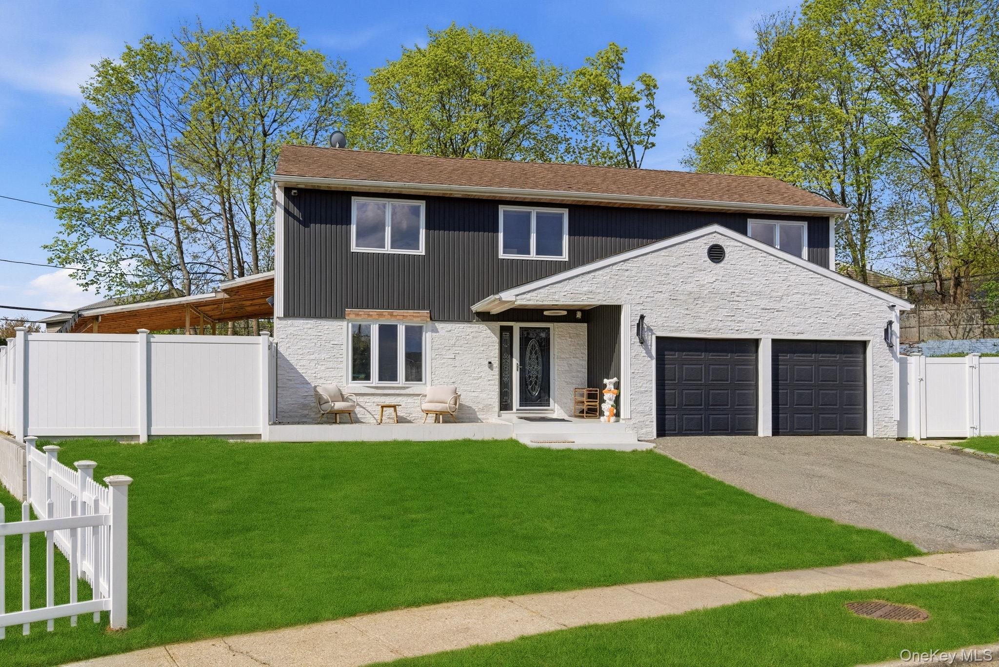 3 Rustic Court – For Sale