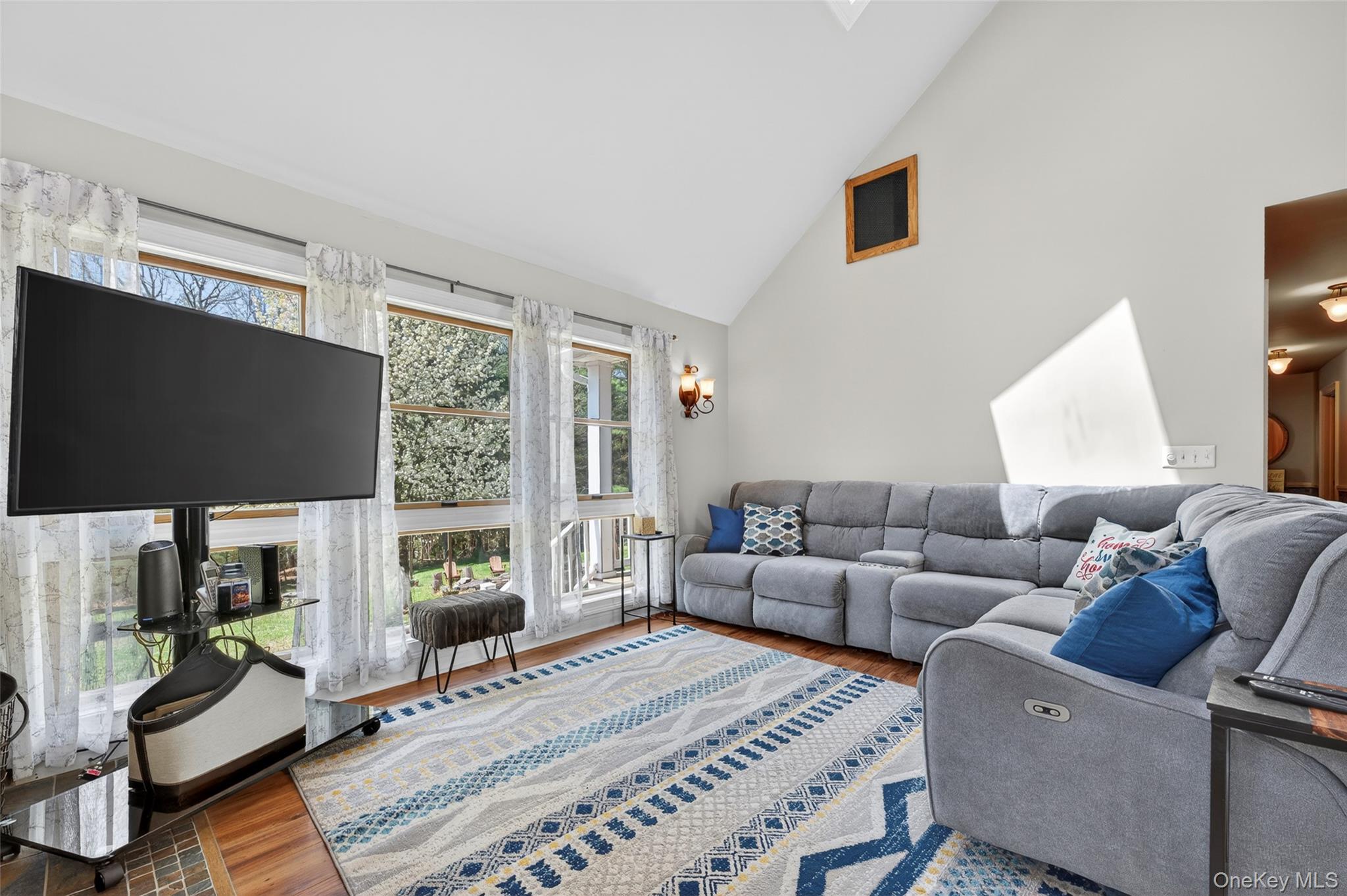 465 Schalck Road – For Sale photo 13