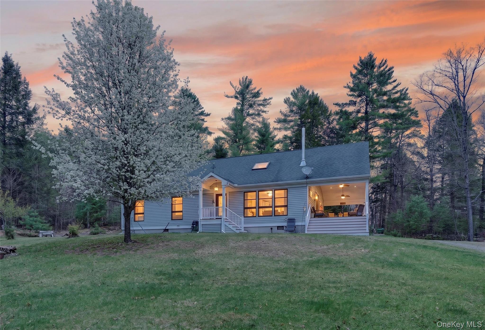465 Schalck Road – For Sale photo 2
