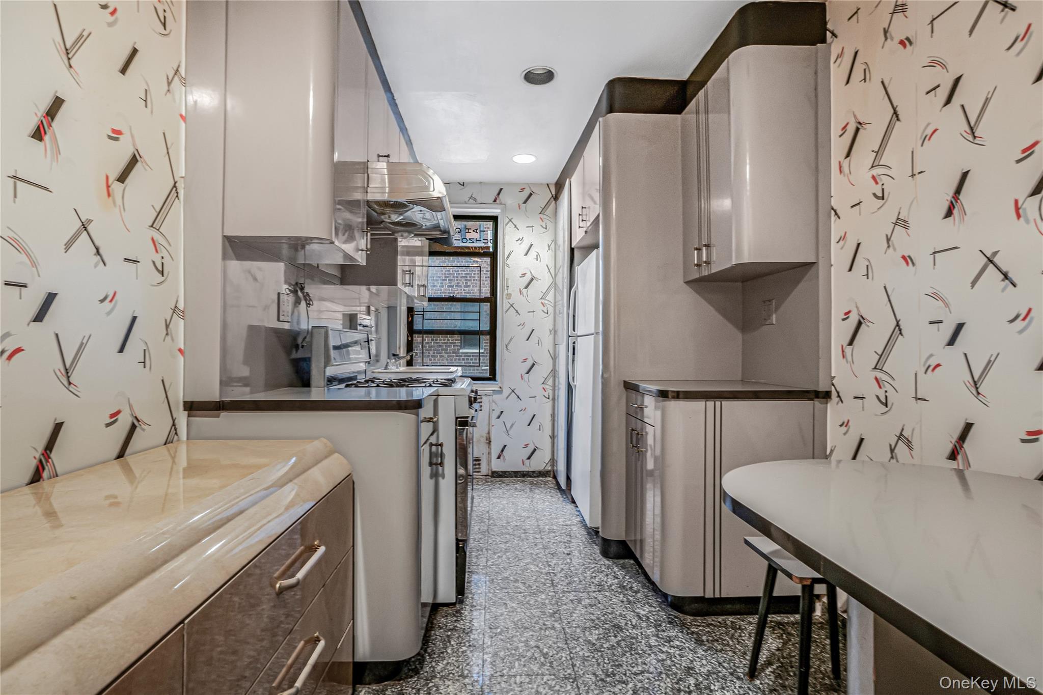 10218 64th Avenue, Unit 2X photo 8