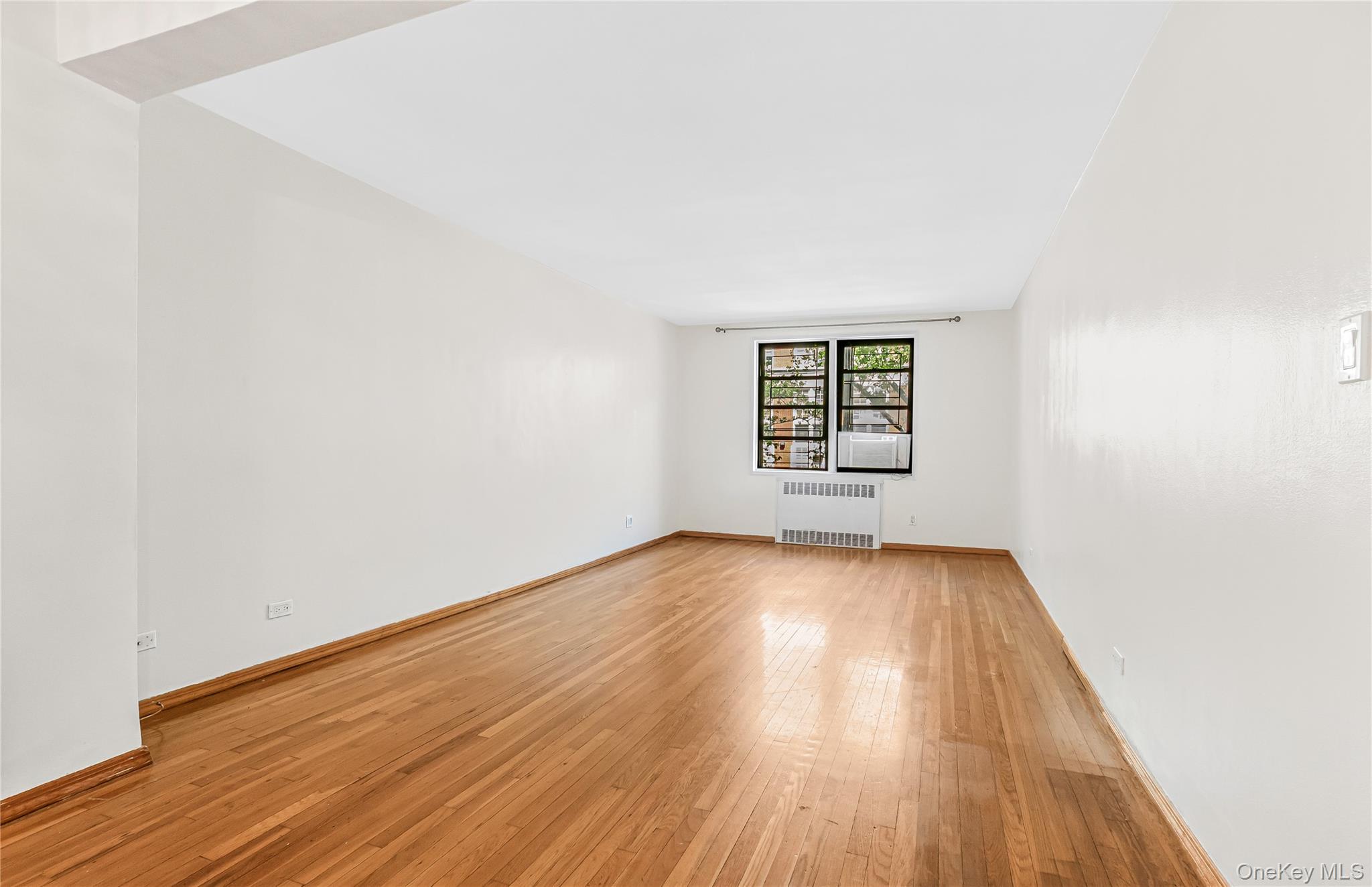 10218 64th Avenue, Unit 2X photo 2