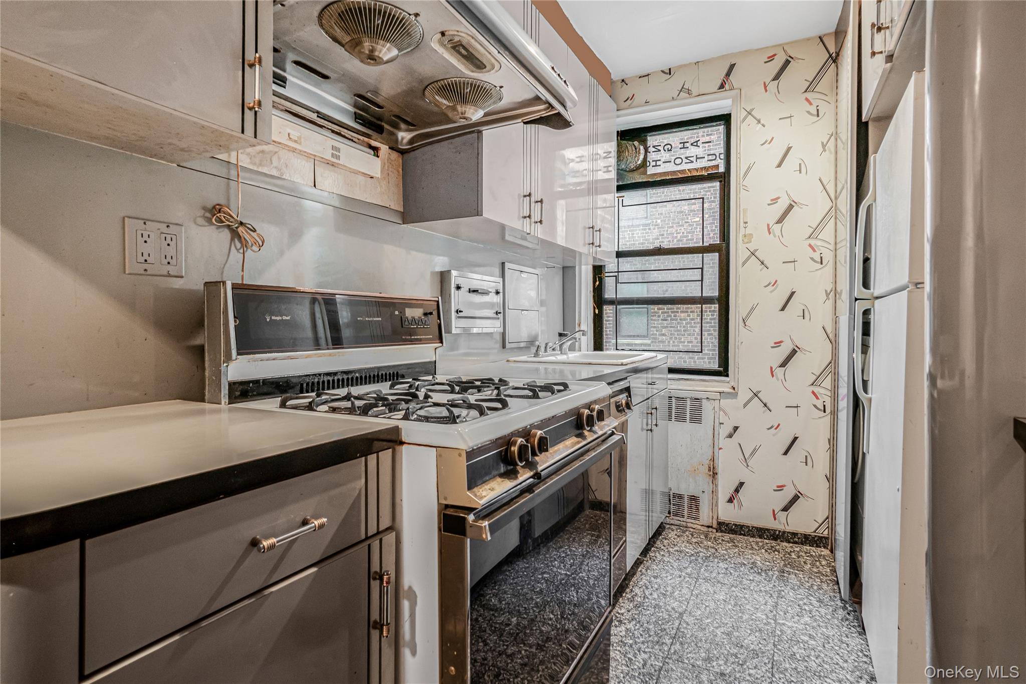 10218 64th Avenue, Unit 2X photo 9