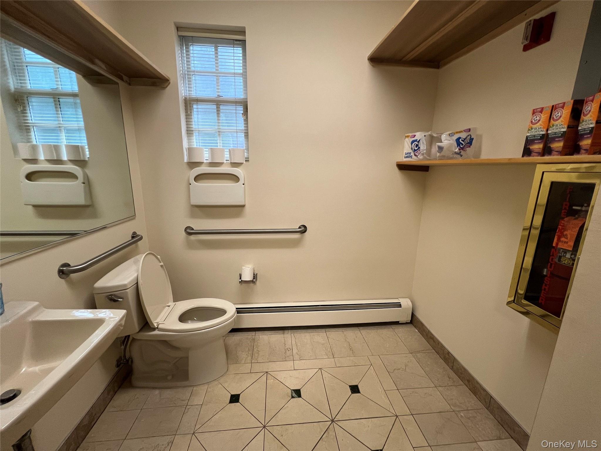 330 Willis Avenue, Unit 1 photo 11