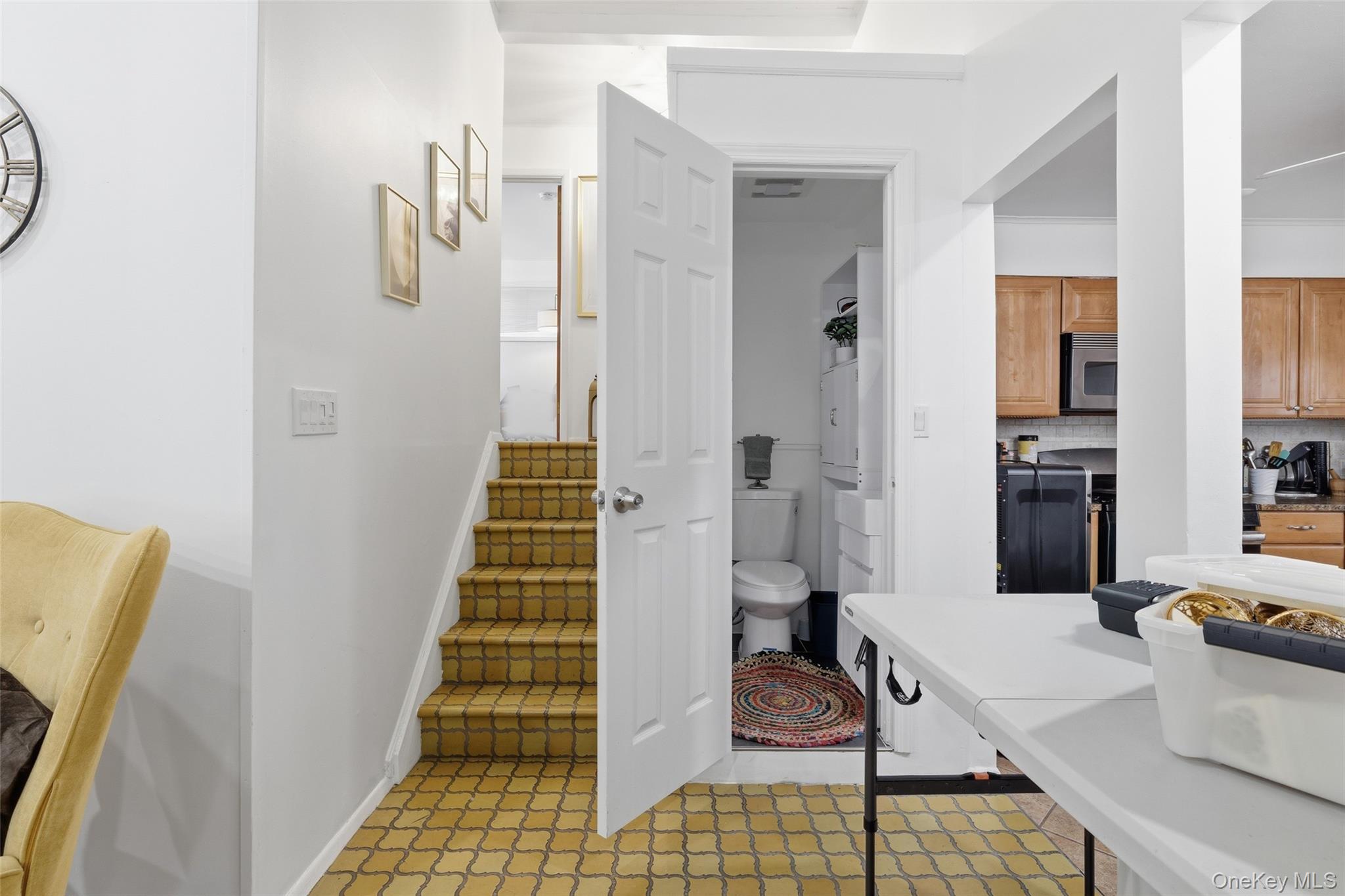 921 Edwards Boulevard – For Sale photo 6