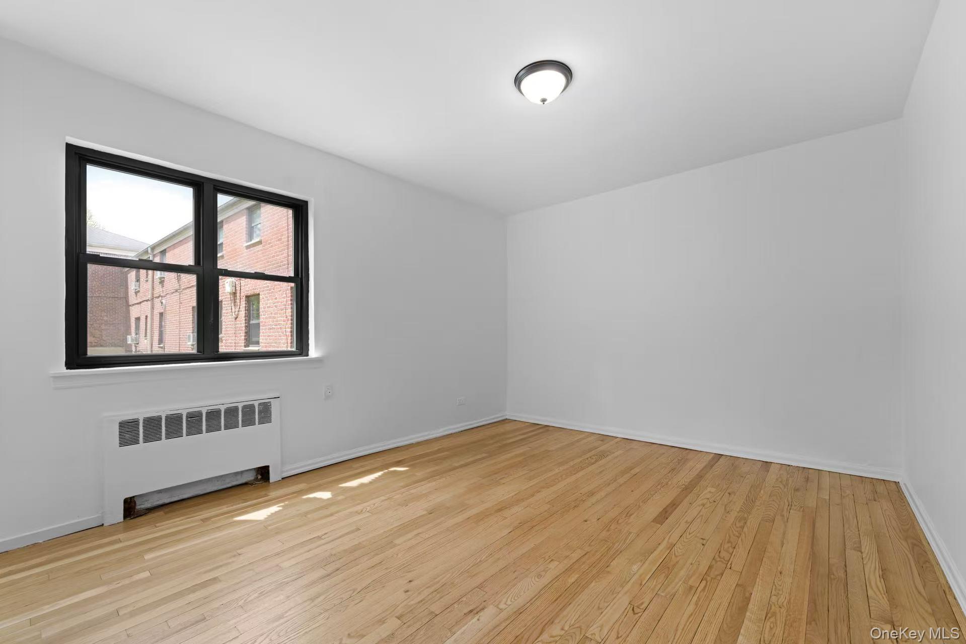 7632 Springfield Boulevard, Unit 143A photo 10