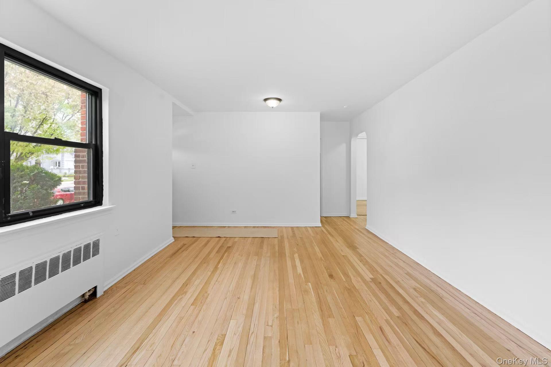 7632 Springfield Boulevard, Unit 143A photo 5
