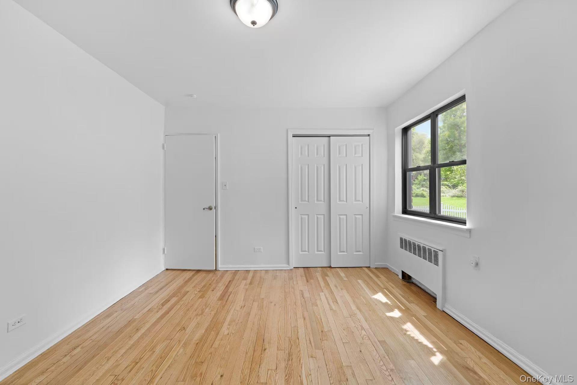 7632 Springfield Boulevard, Unit 143A photo 12