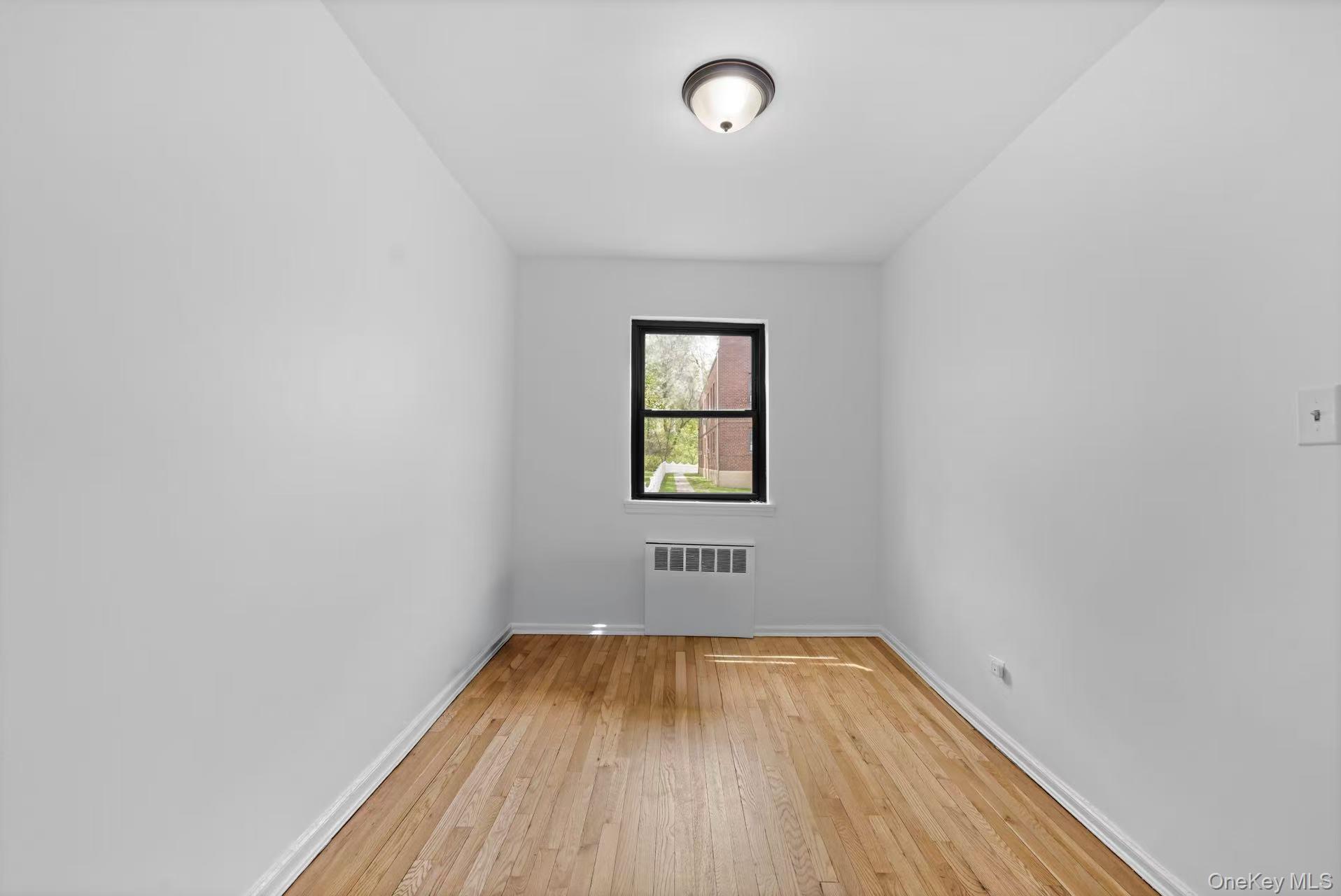 7632 Springfield Boulevard, Unit 143A photo 9