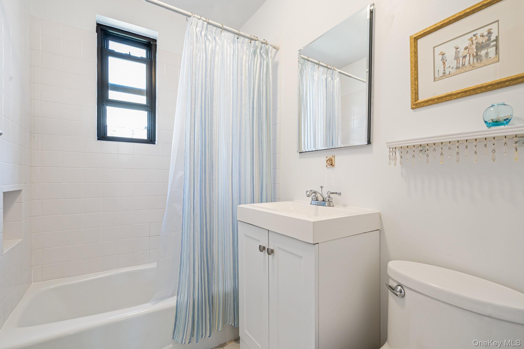 189-19 39th Avenue, Unit 117 photo 11