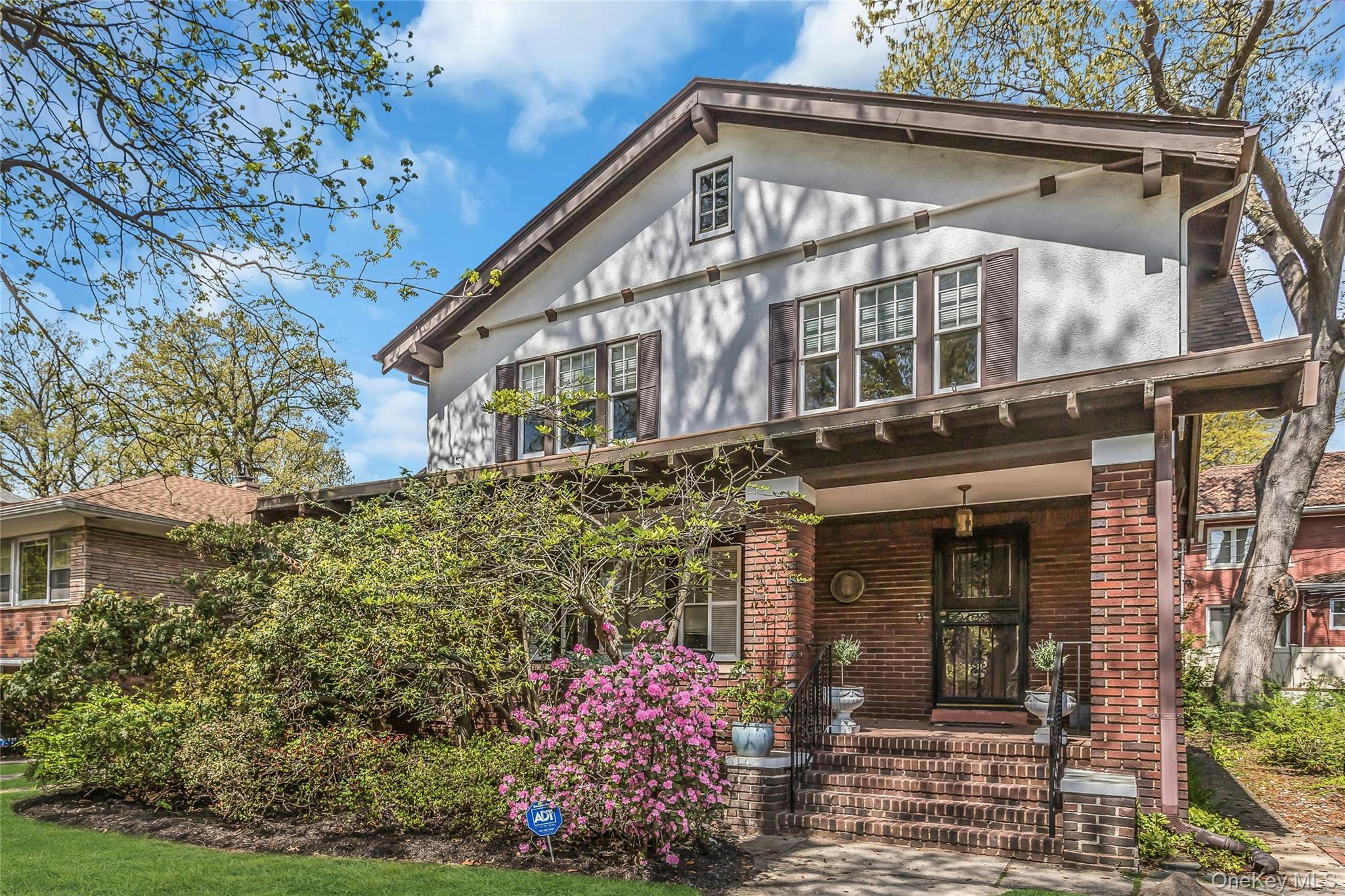 116 82nd Road – For Sale