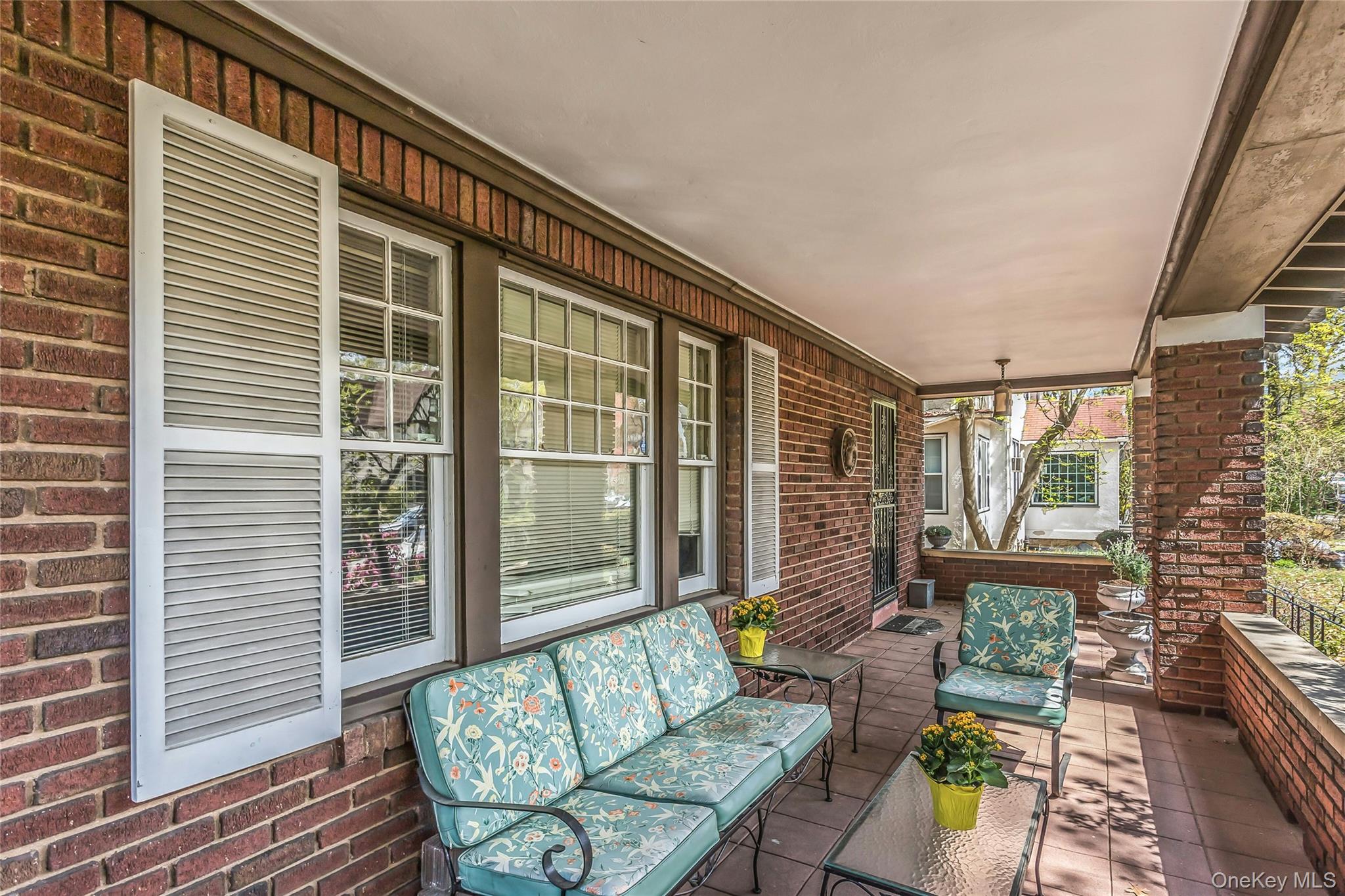 116 82nd Road – For Sale photo 8