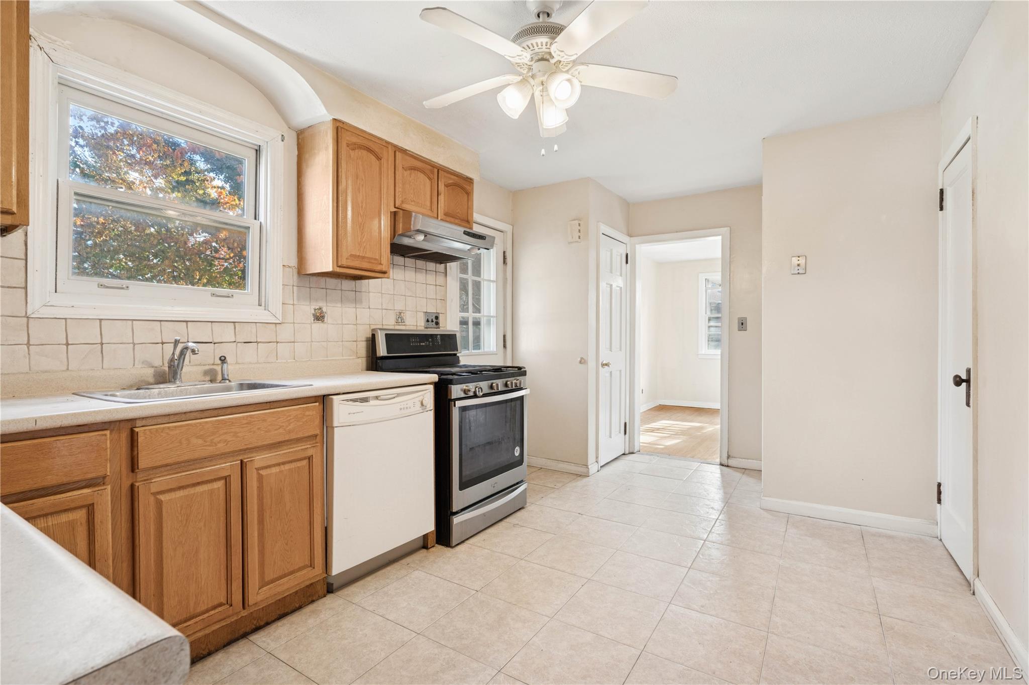 97 Wescott Boulevard – For Sale photo 4