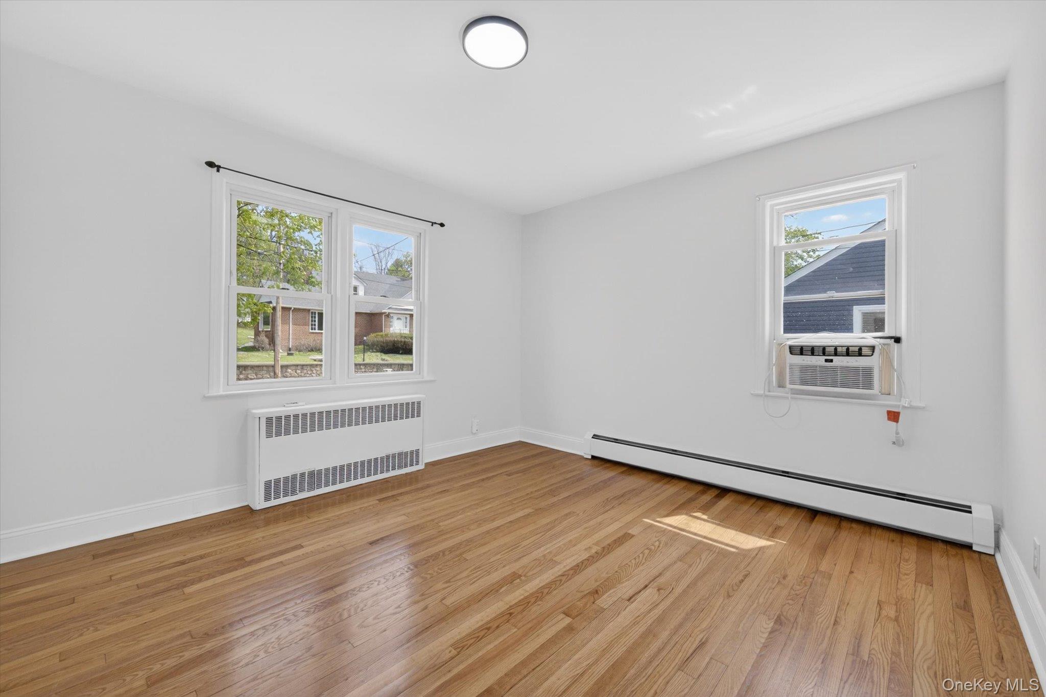 14 Roslyn Street – For Sale photo 19