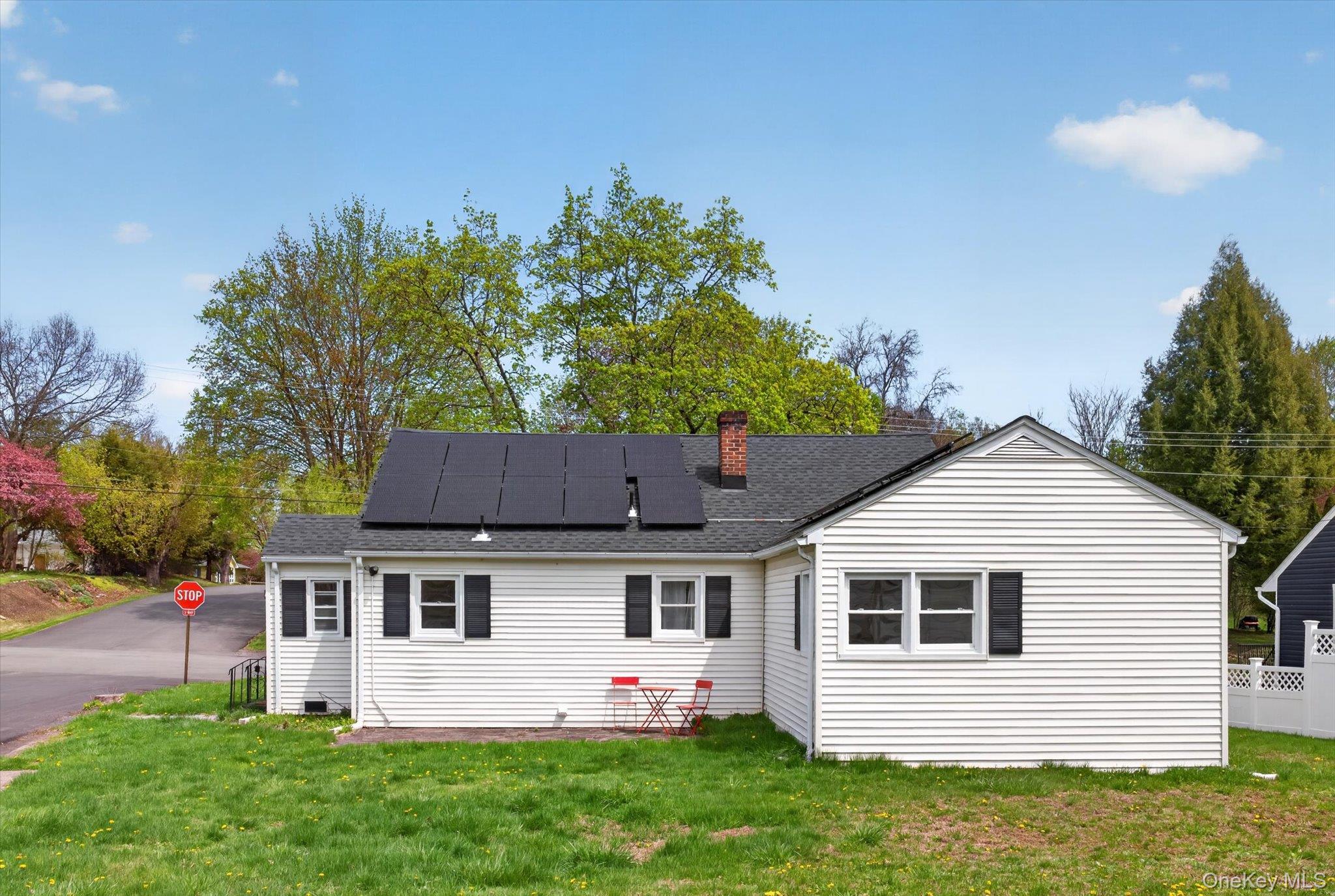 14 Roslyn Street – For Sale photo 26