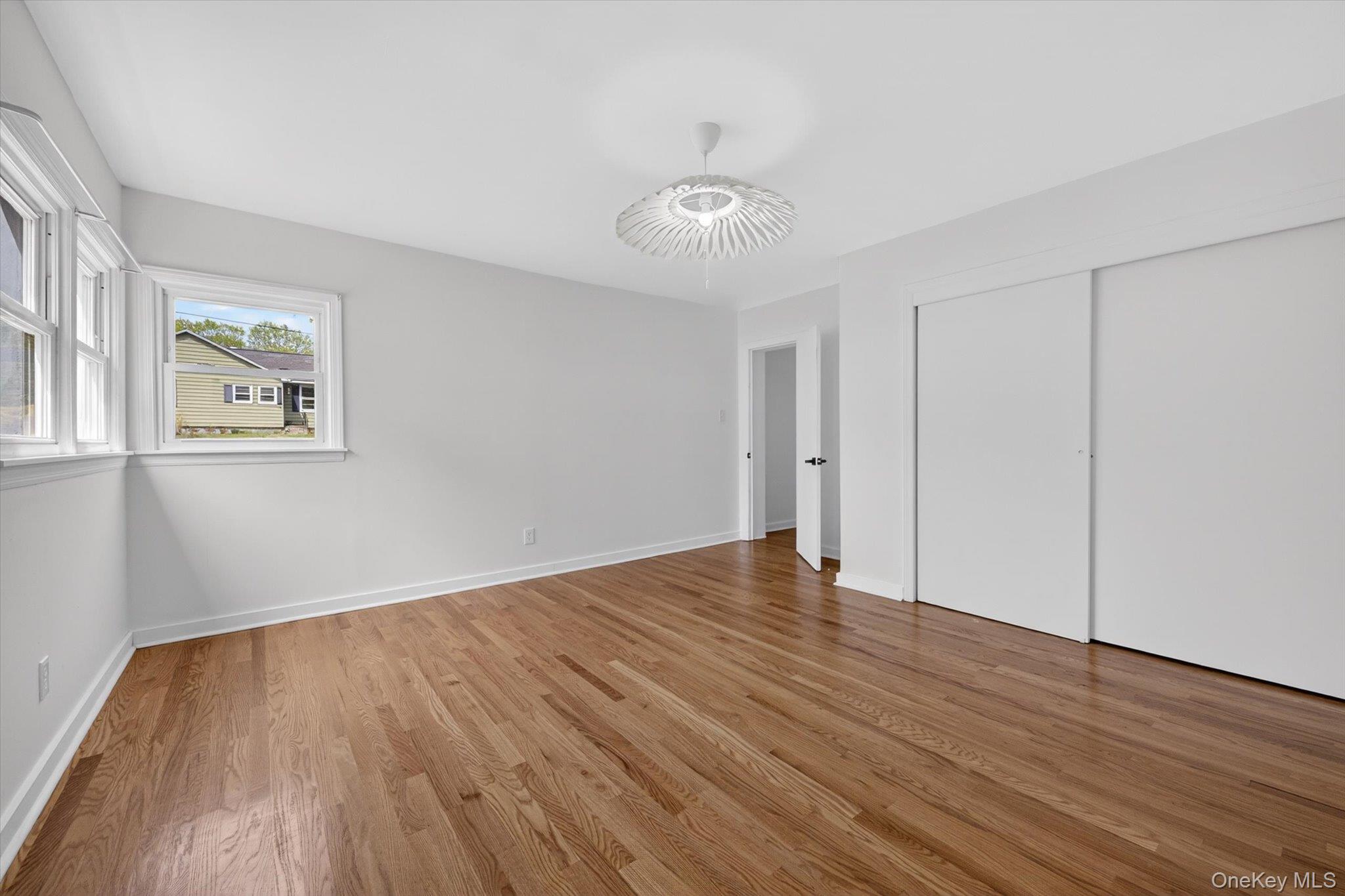 14 Roslyn Street – For Sale photo 17
