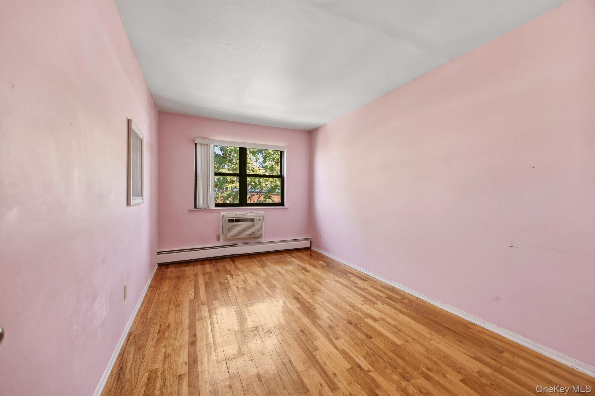 240-43 69 Avenue – For Sale photo 23
