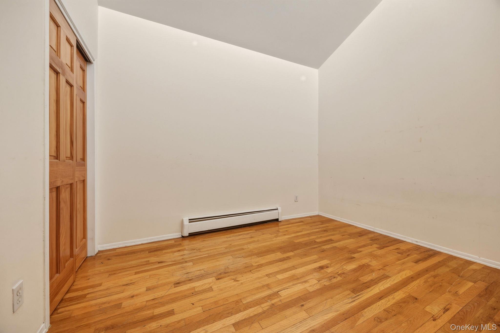 240-43 69 Avenue – For Sale photo 24