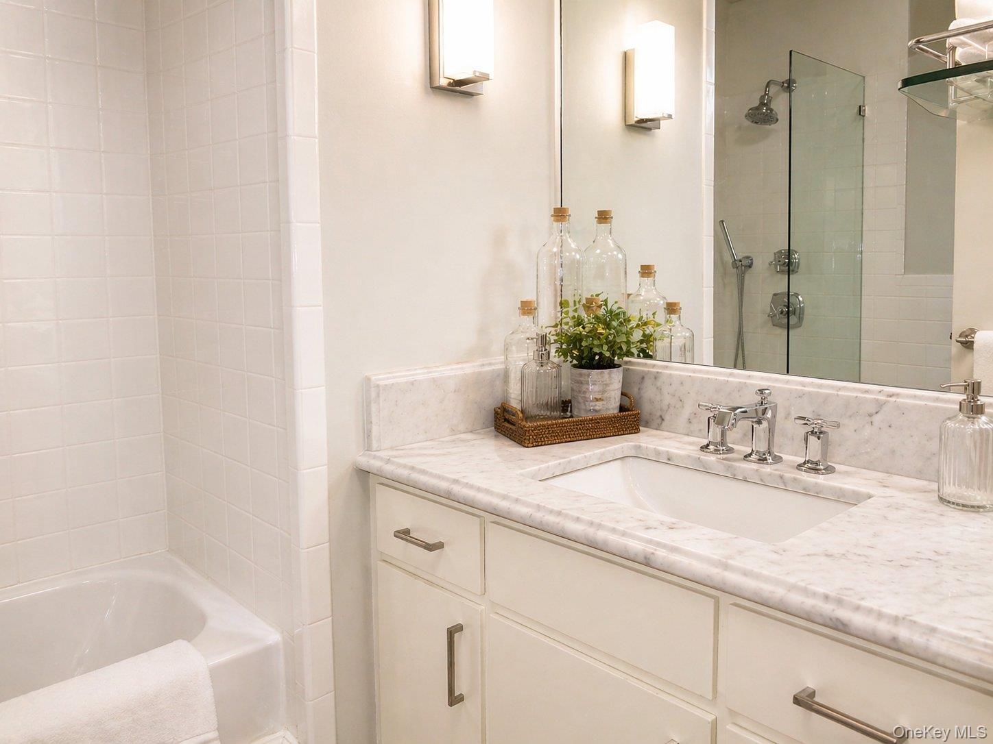 44 Straight Path – For Sale photo 19
