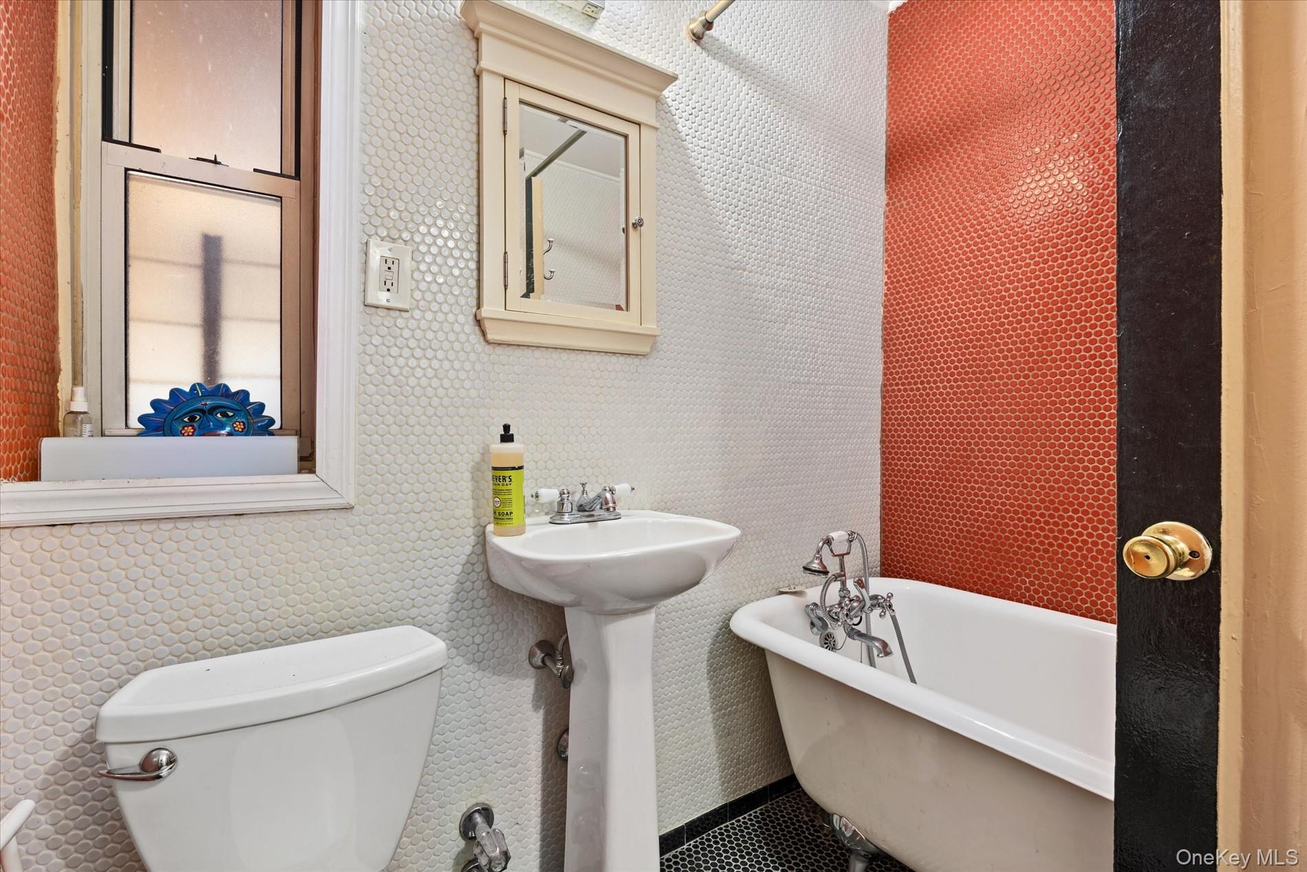 34-41 85th Street, Unit 1H photo 11