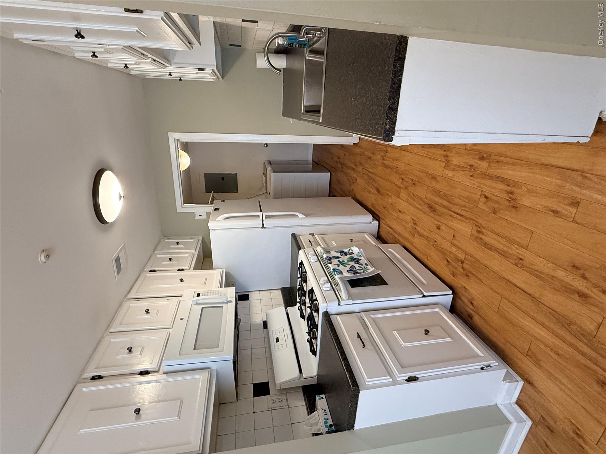 86 Birchwood Road, Unit 402 photo 3