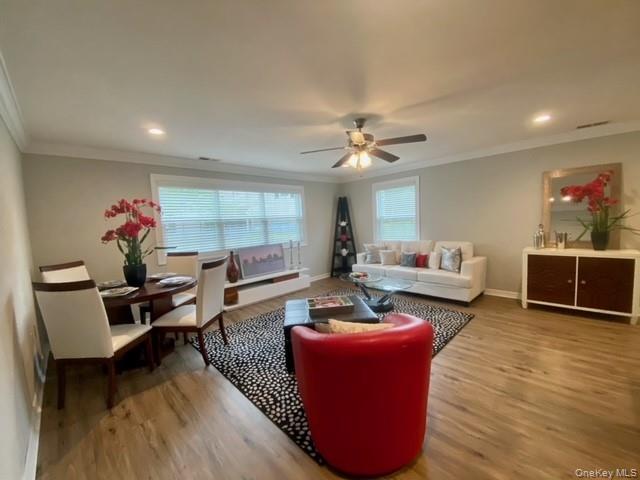 219 Adams Way, Unit 219 photo 6