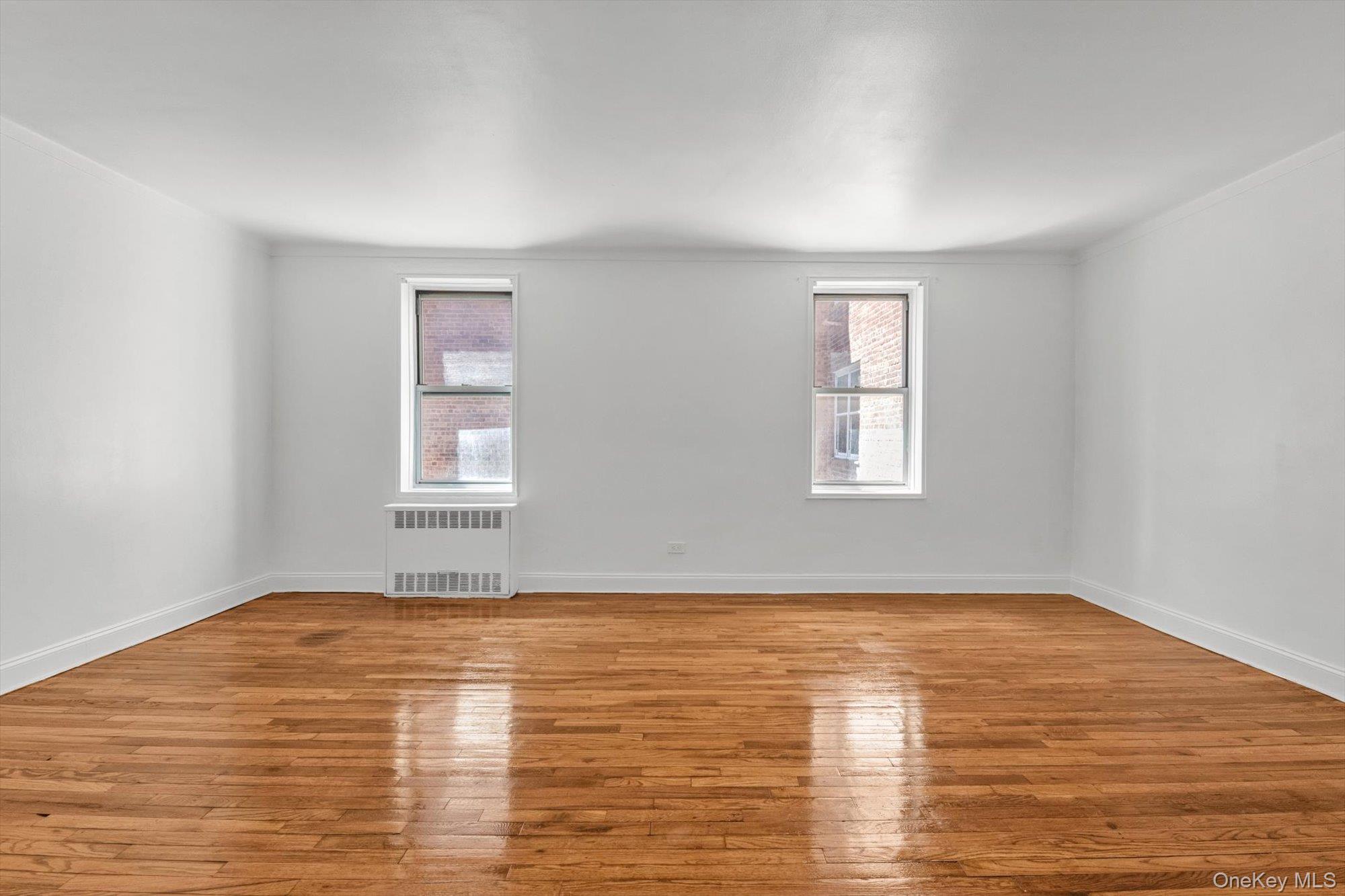 67-12 Yellowstone Boulevard, Unit E9 photo 2