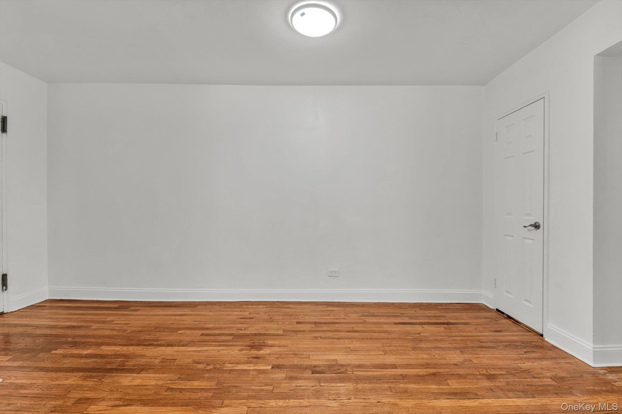 67-12 Yellowstone Boulevard, Unit E9 photo 6
