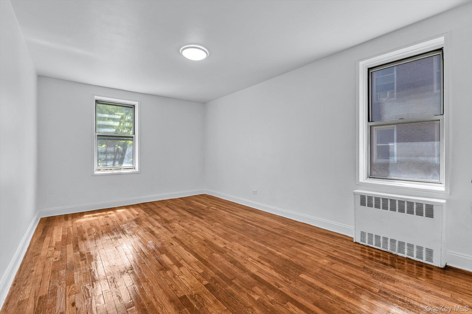 67-12 Yellowstone Boulevard, Unit E9 photo 9