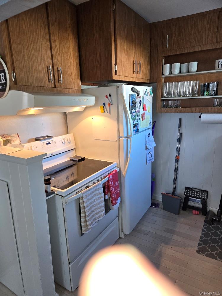 12 Carson Street – For Sale photo 16
