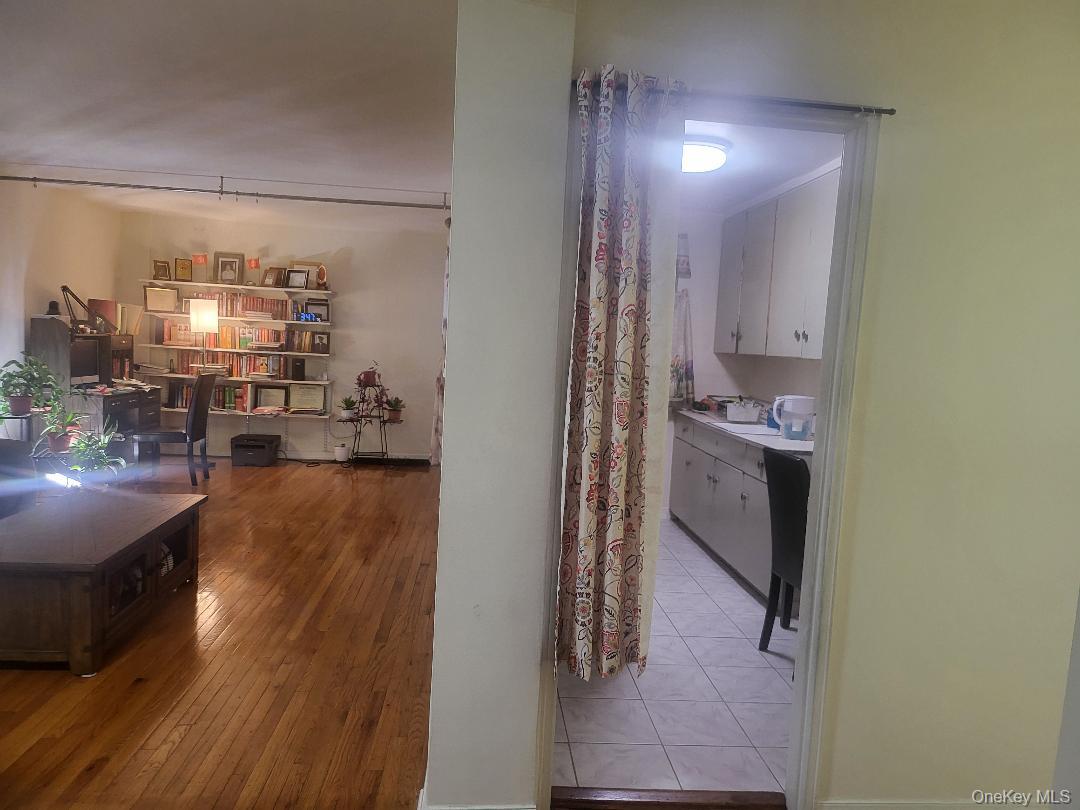 87-56 Francis Lewis Boulevard, Unit A47 photo 5