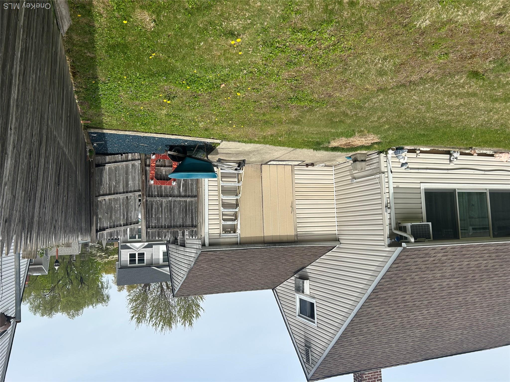 6 Mead Lane – For Sale photo 25