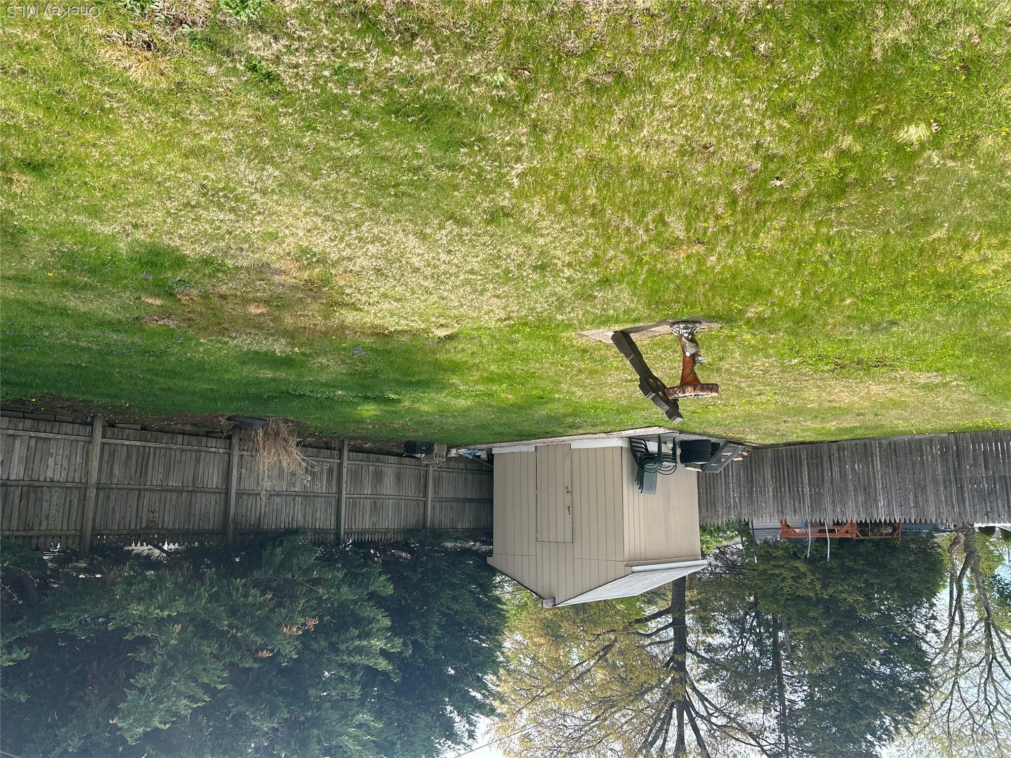 6 Mead Lane – For Sale photo 24