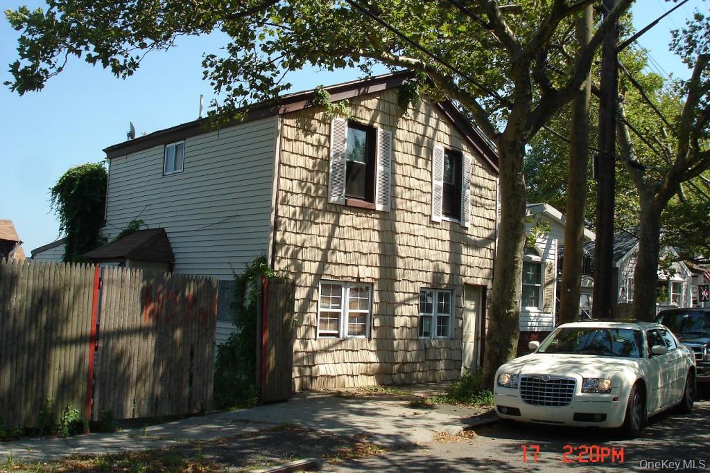526/524 Cross Bay Boulevard – For Sale photo 3