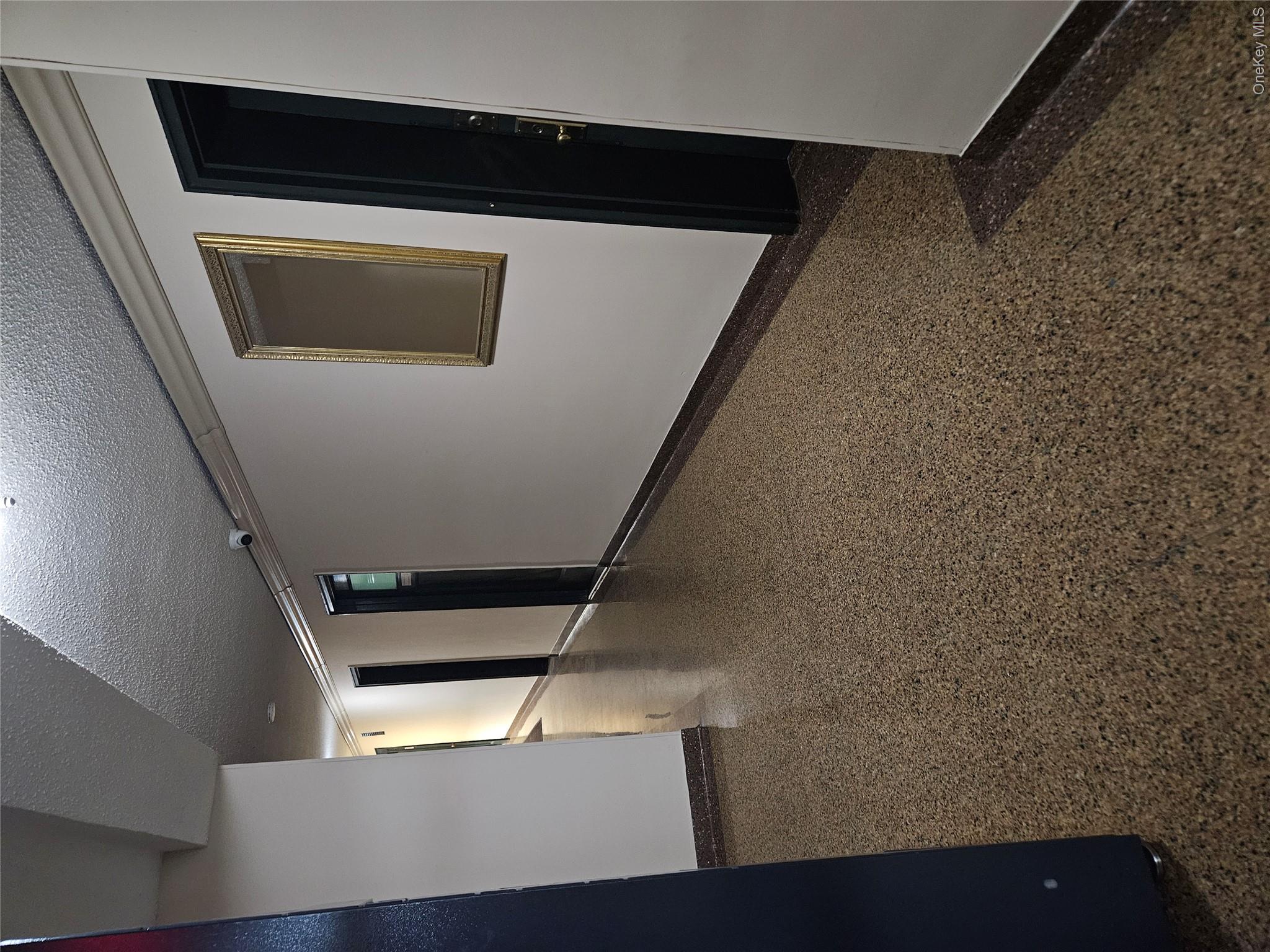 2107 Wallace Avenue, Unit 4D photo 3