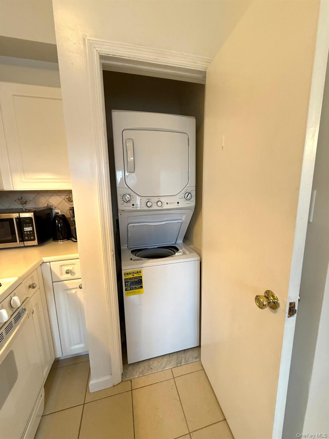 87-30 62 Avenue, Unit 101. photo 10