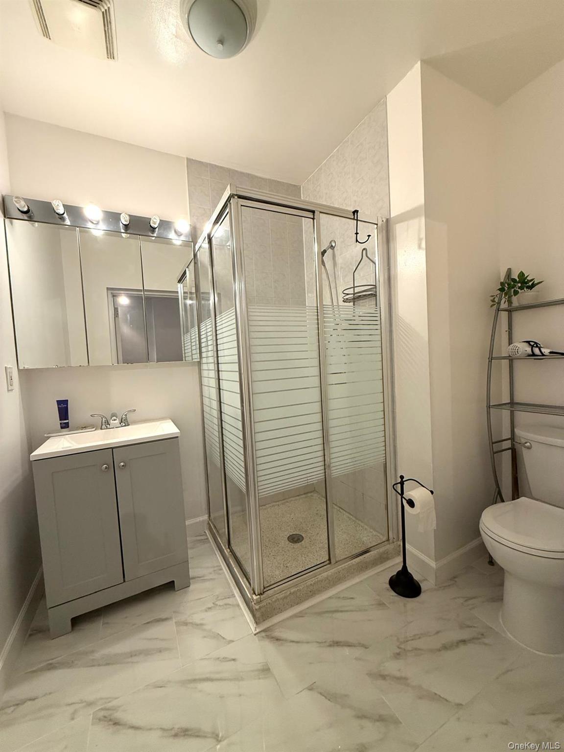 87-30 62 Avenue, Unit 101. photo 5