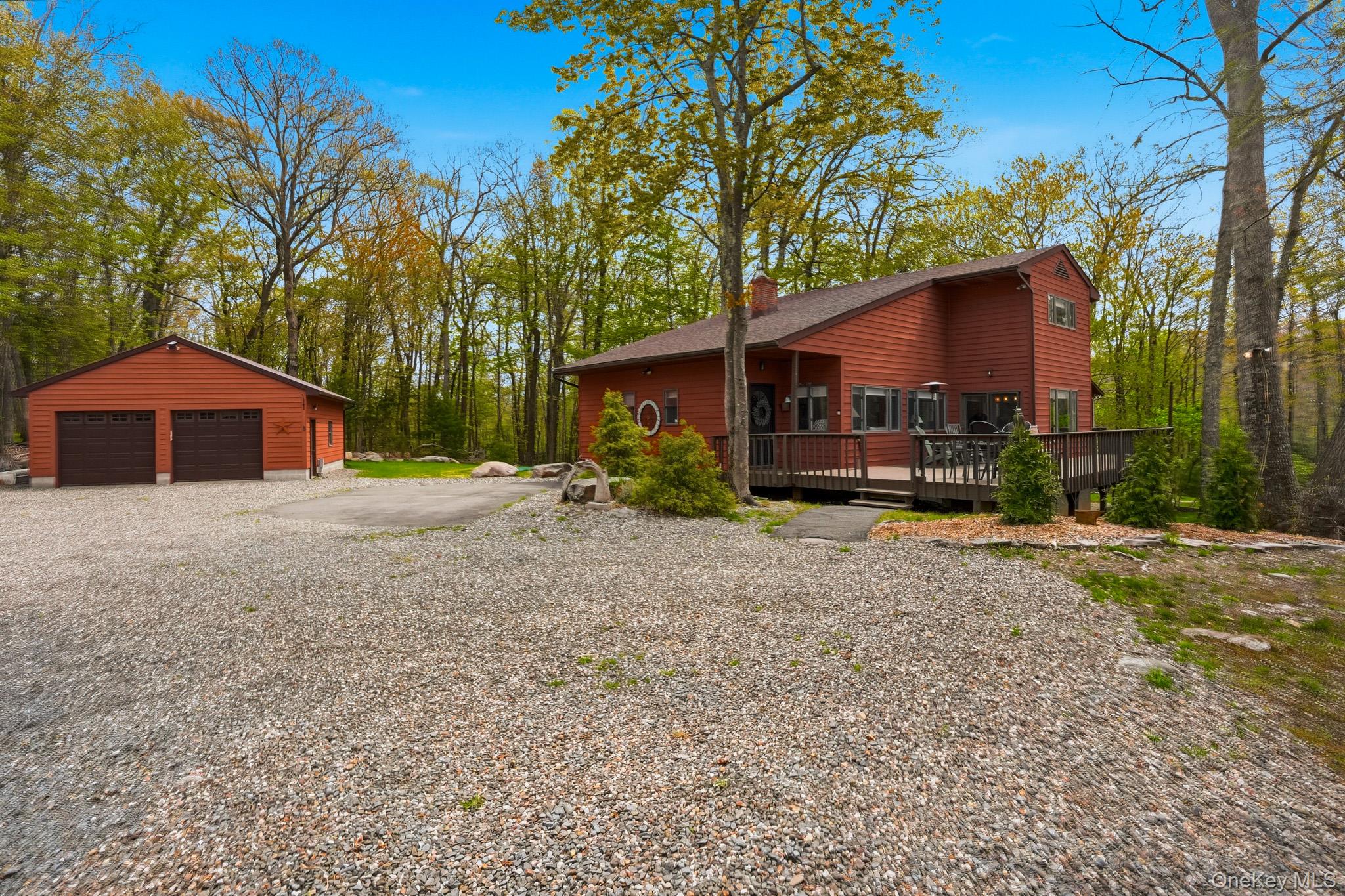 8 Division Road – For Sale photo 4