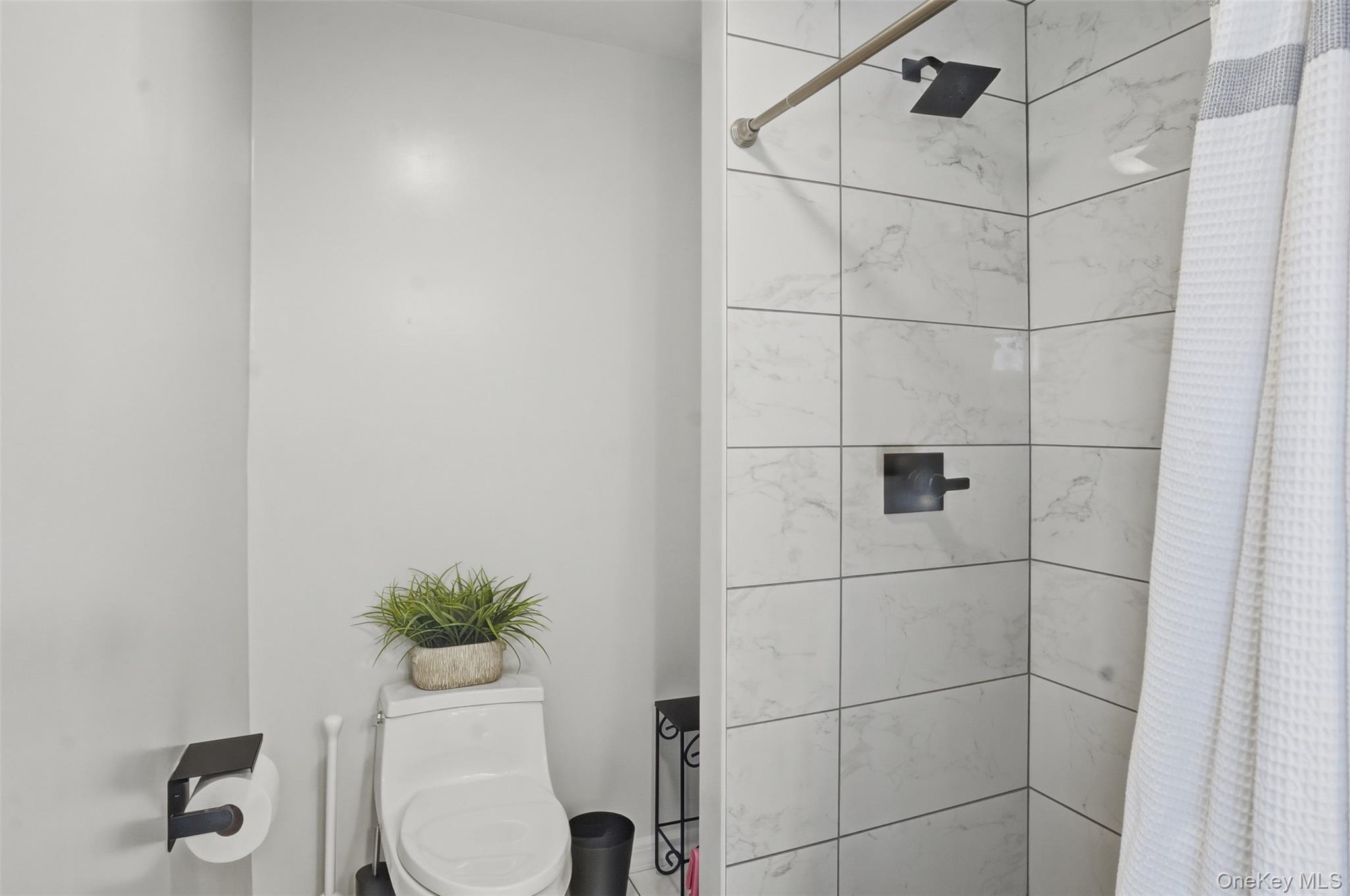 8 Division Road – For Sale photo 35