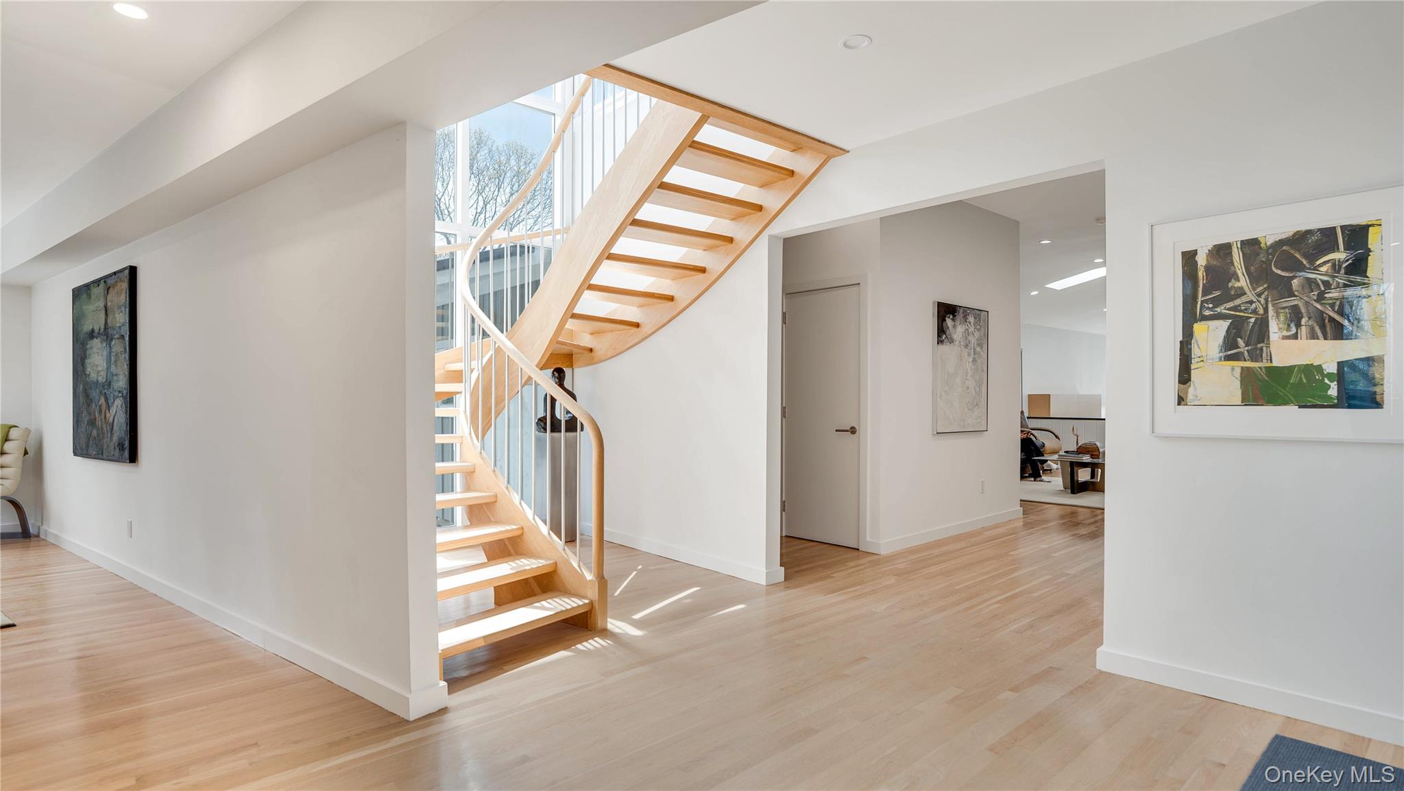 1 Carver Street – For Sale photo 9