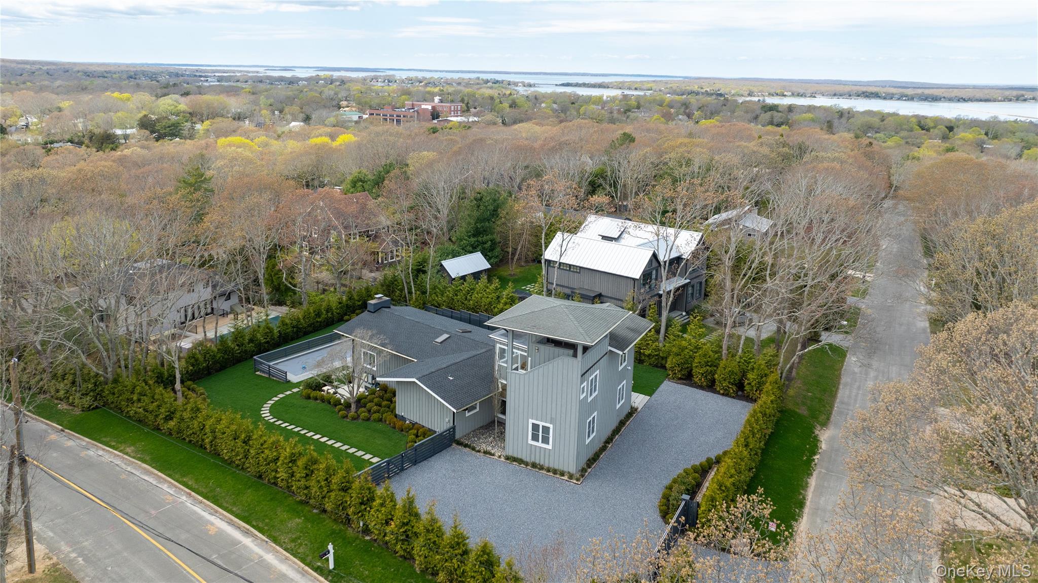 1 Carver Street – For Sale photo 4