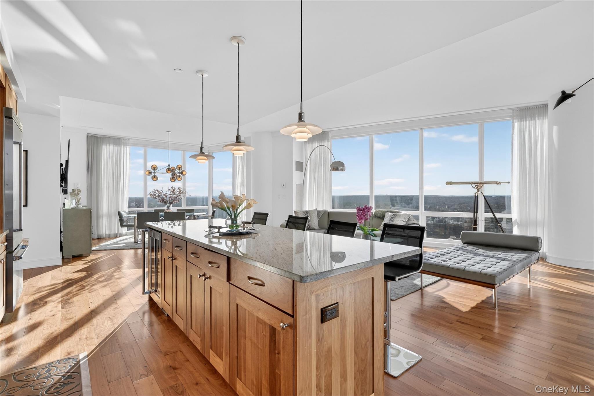 5 Renaissance Square, Unit PH6C photo 12