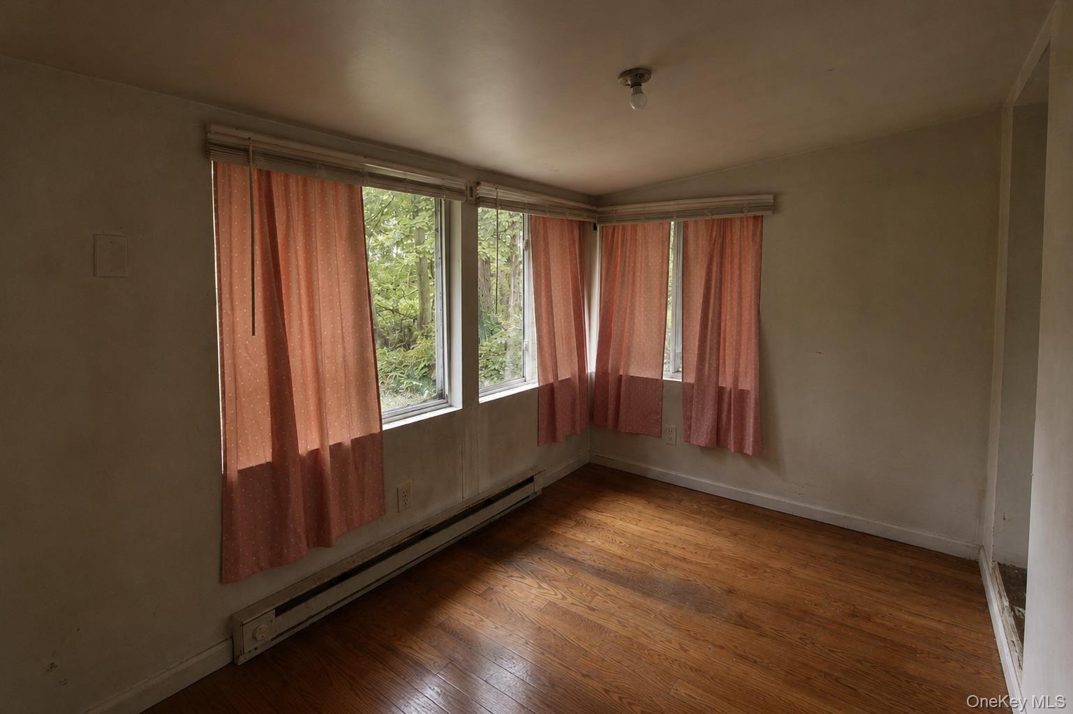 10 Lookout Trail – For Sale photo 11