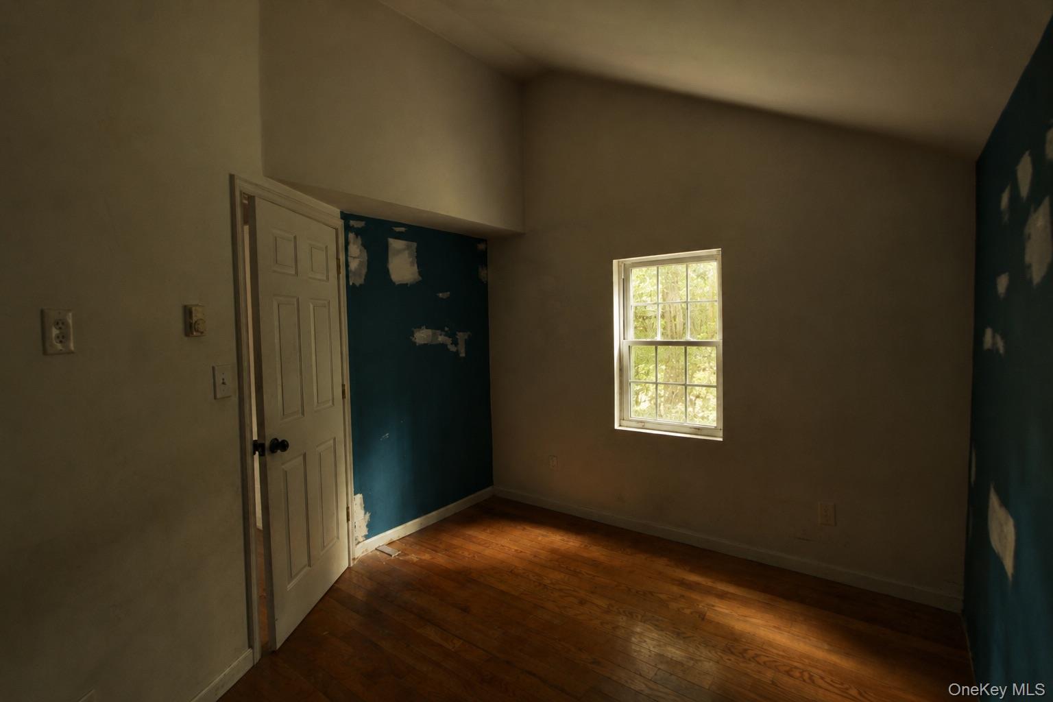 10 Lookout Trail – For Sale photo 14