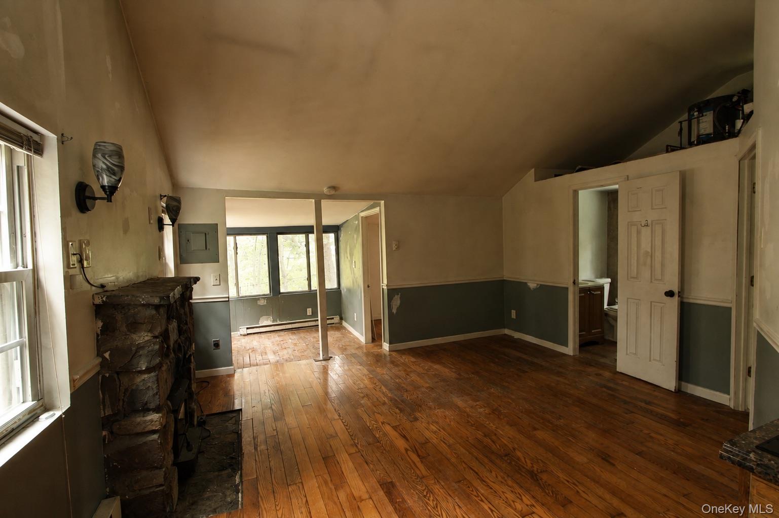 10 Lookout Trail – For Sale photo 7