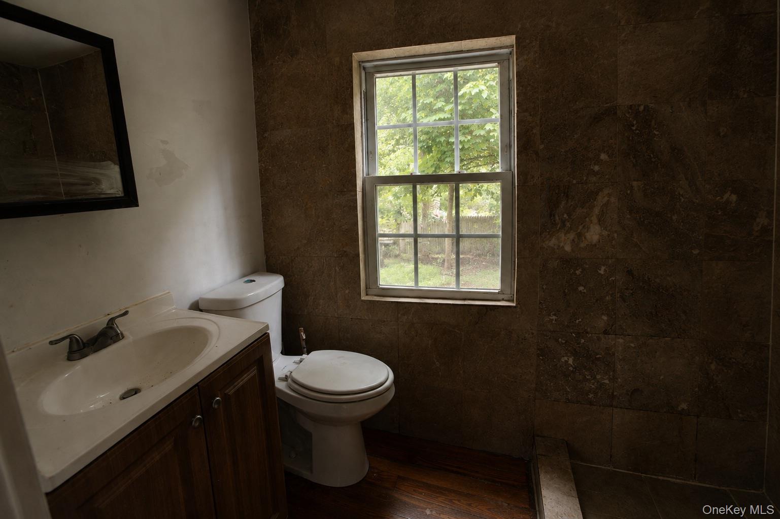 10 Lookout Trail – For Sale photo 18