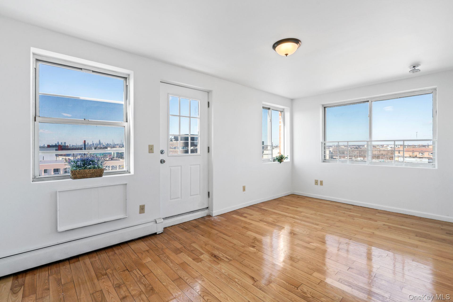 13616 31st Road, Unit 8B photo 6