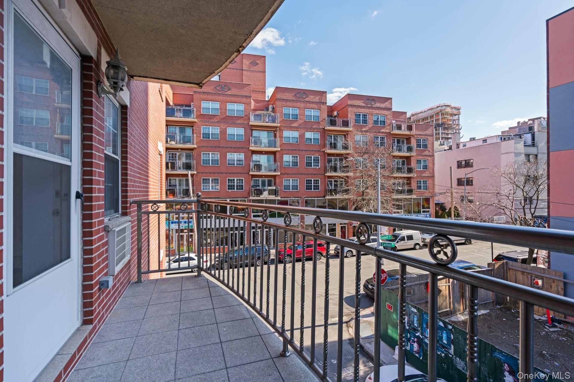 3506 Leavitt Street, Unit 3I photo 17