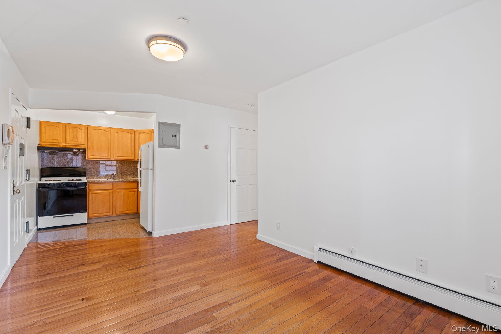 3506 Leavitt Street, Unit 3I photo 8